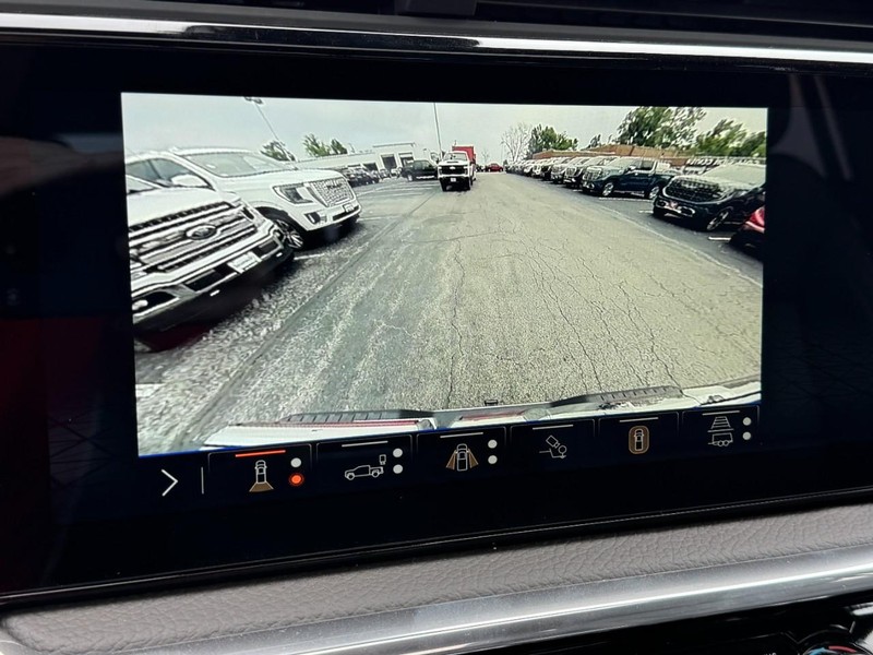 GMC Sierra 1500 Vehicle Image 16