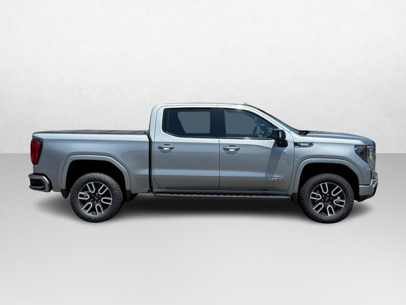 GMC Sierra 1500 Vehicle Image 02