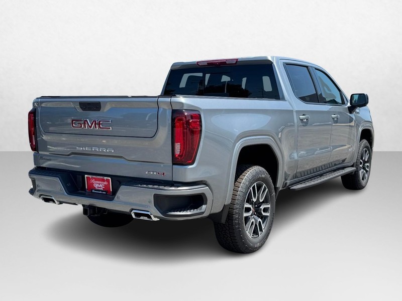 GMC Sierra 1500 Vehicle Image 03