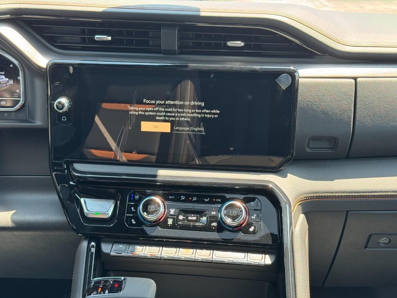 GMC Sierra 1500 Vehicle Image 09