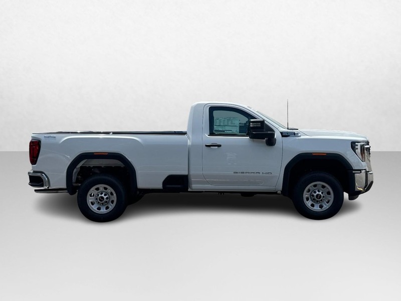 GMC Sierra 3500HD Vehicle Image 02