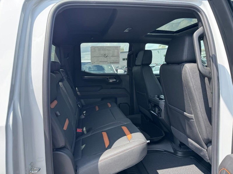 GMC Sierra 1500 Vehicle Image 05