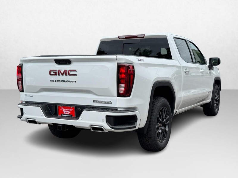 GMC Sierra 1500 Vehicle Image 03