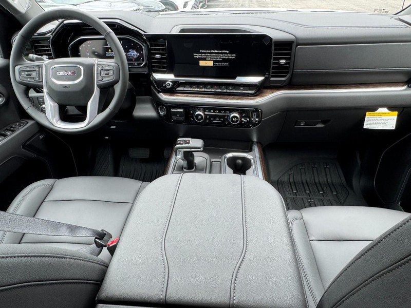 GMC Sierra 1500 Vehicle Image 06