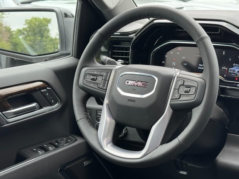 GMC Sierra 1500 Vehicle Image 07