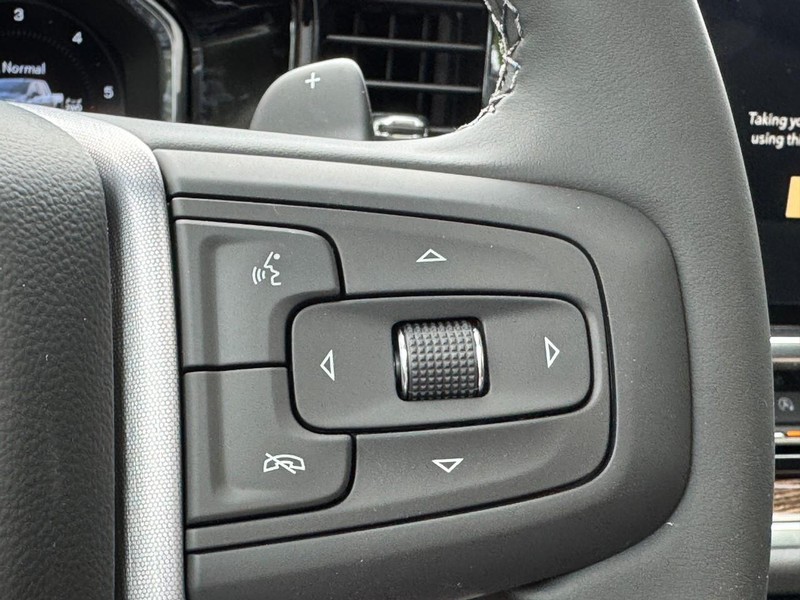 GMC Sierra 1500 Vehicle Image 11