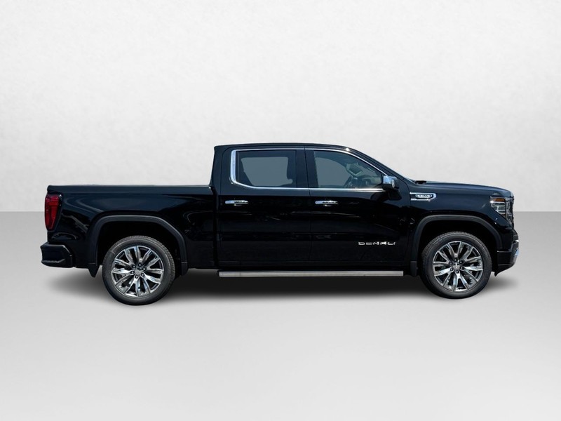 GMC Sierra 1500 Vehicle Image 02