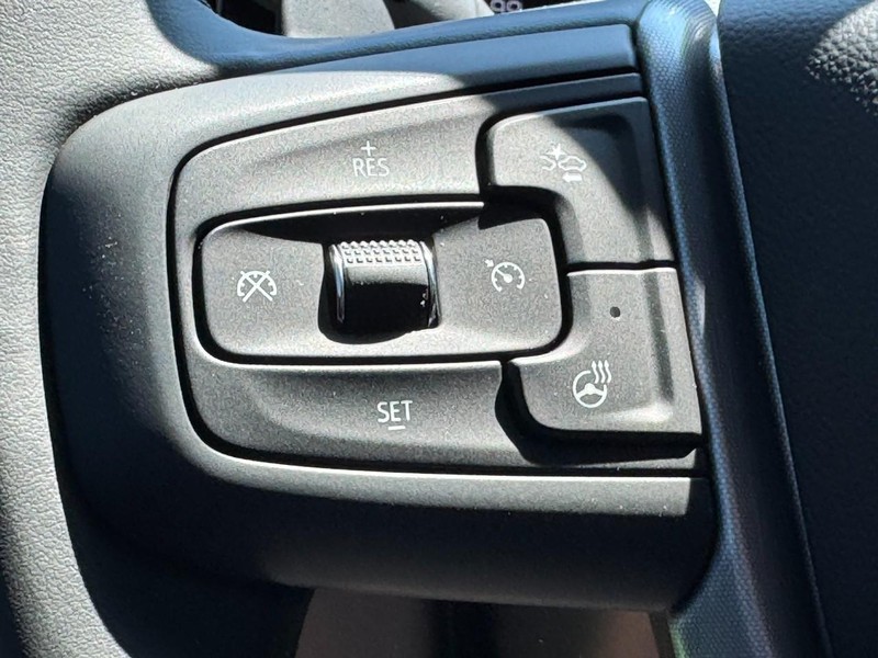 GMC Sierra 1500 Vehicle Image 10