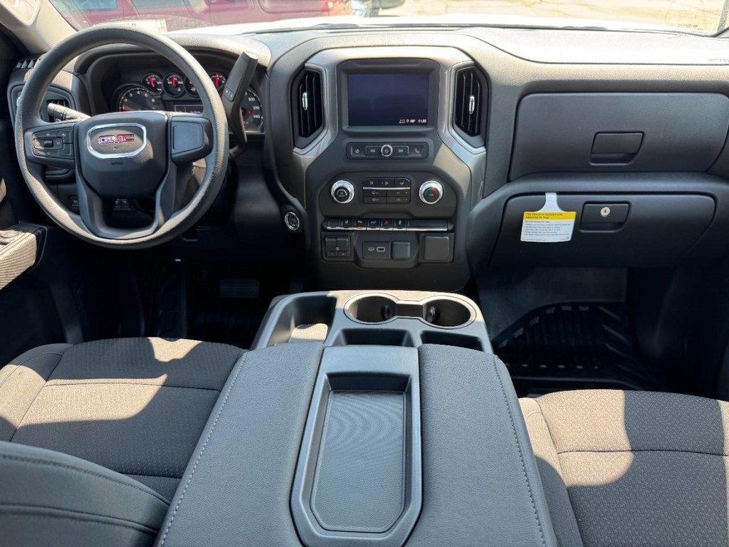 GMC Sierra 3500HD Vehicle Image 06