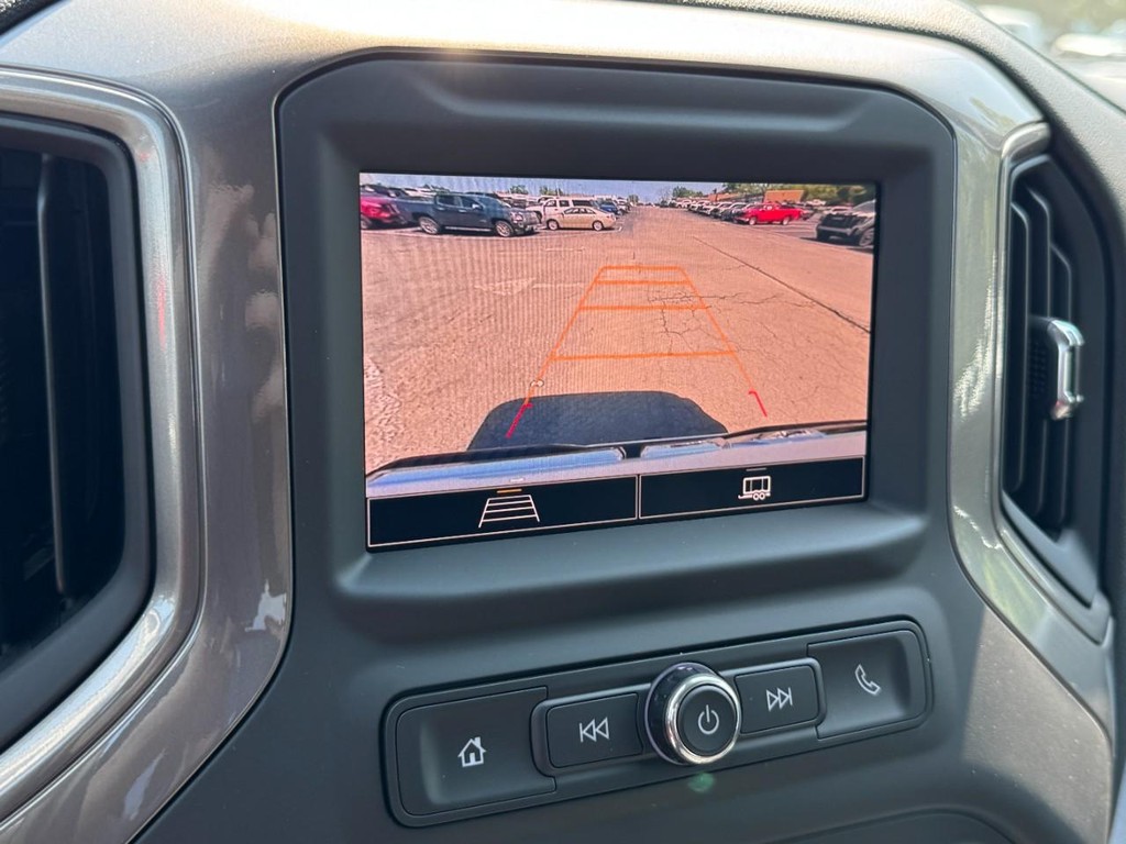 GMC Sierra 3500HD Vehicle Image 13