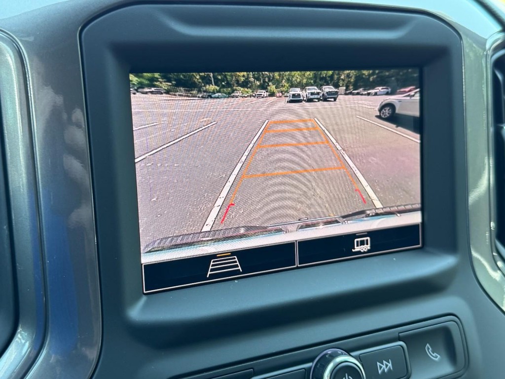 GMC Sierra 3500HD Vehicle Image 14