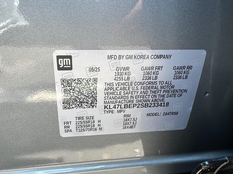 Buick Envista Vehicle Image 17