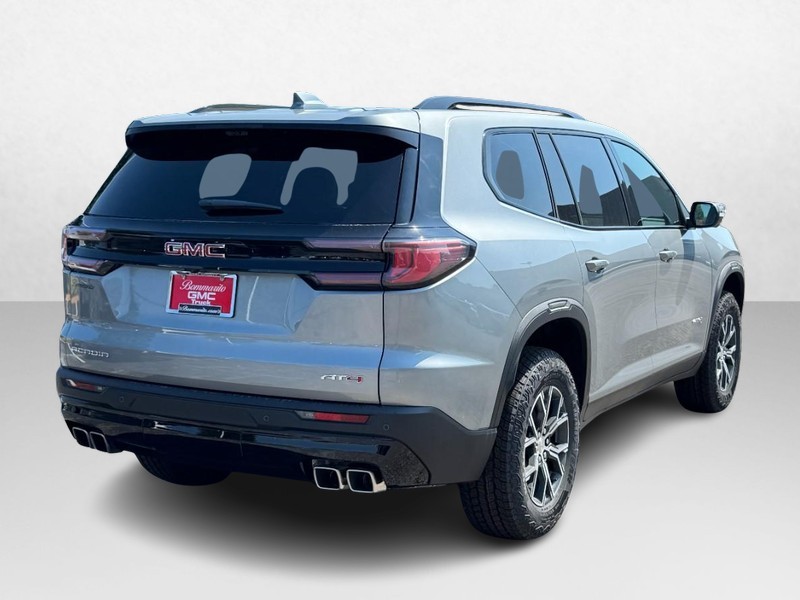 GMC Acadia Vehicle Image 03