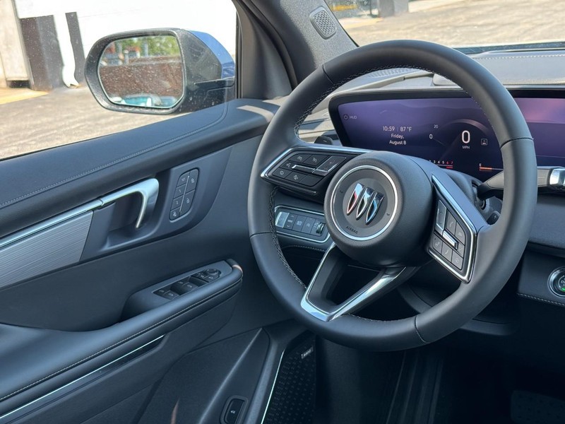 Buick Enclave Vehicle Image 08