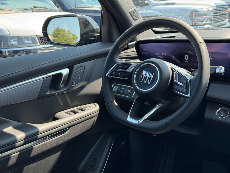 Buick Enclave Vehicle Image 08