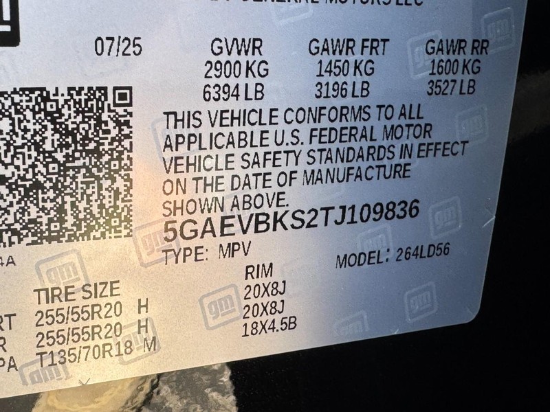 Buick Enclave Vehicle Image 18