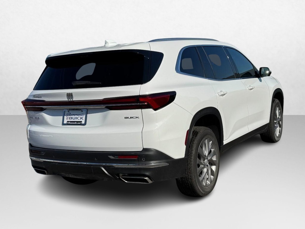 Buick Enclave Vehicle Image 03