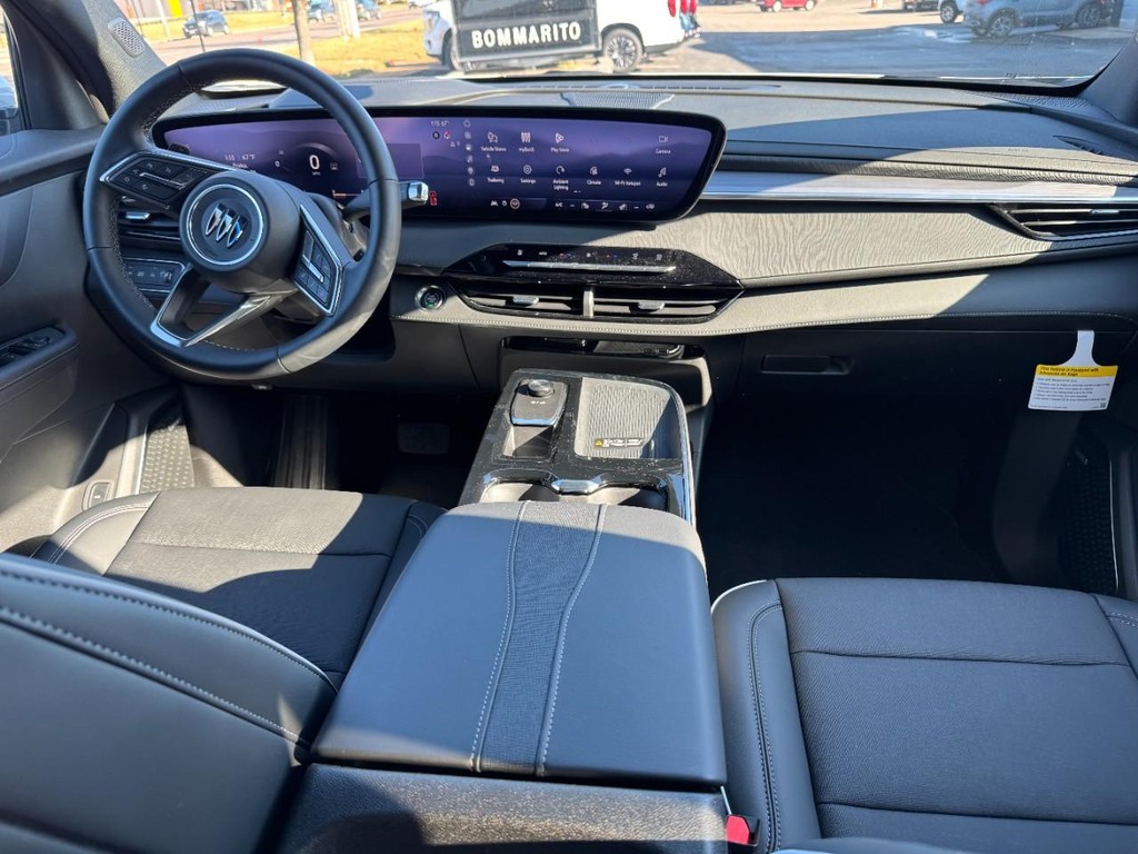 Buick Enclave Vehicle Image 06