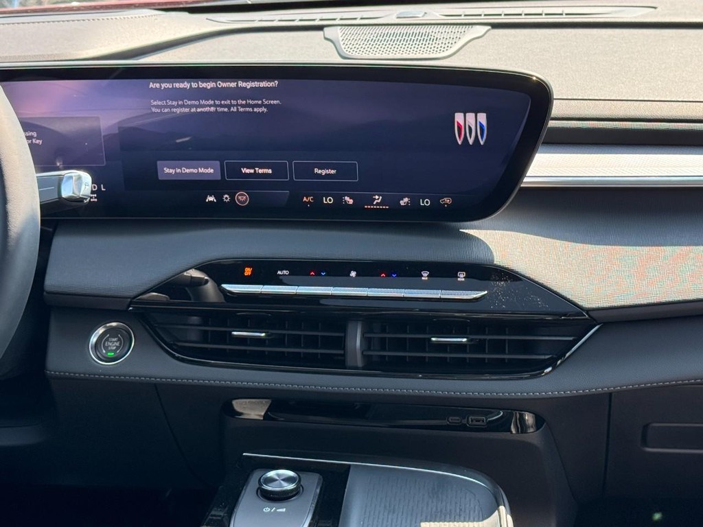 Buick Enclave Vehicle Image 09