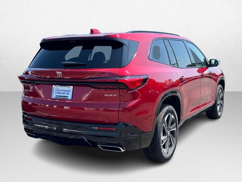 Buick Enclave Vehicle Image 03