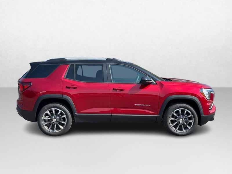 GMC Terrain Vehicle Image 02