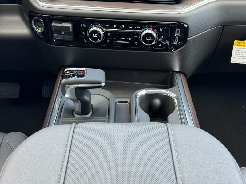 GMC Sierra 1500 Vehicle Image 09