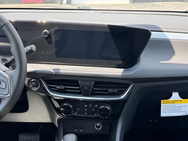 Buick Encore GX Vehicle Image 08