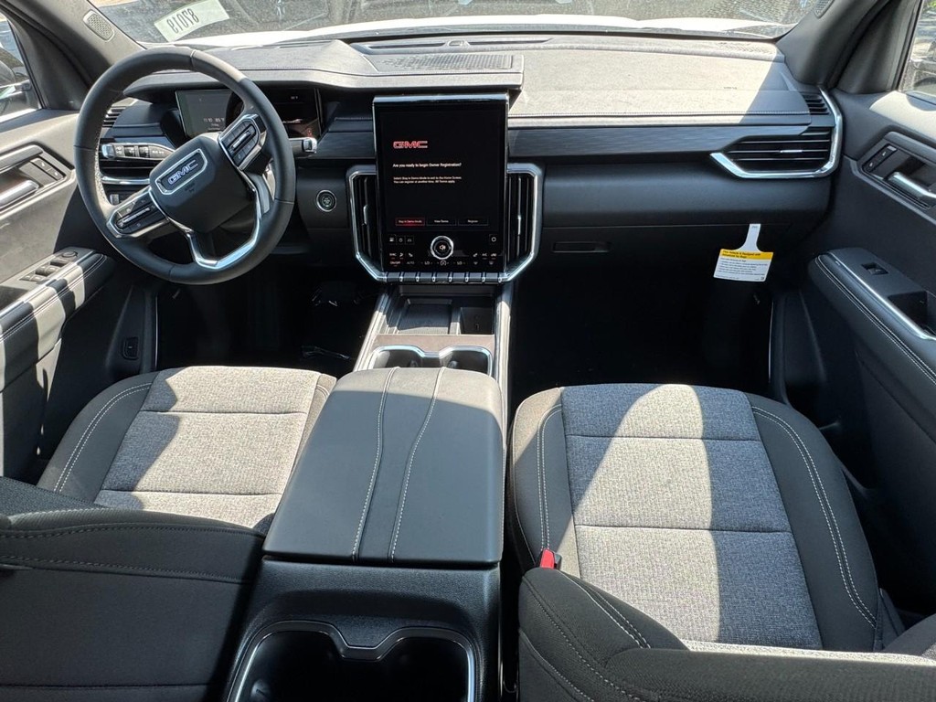 GMC Acadia Vehicle Image 06