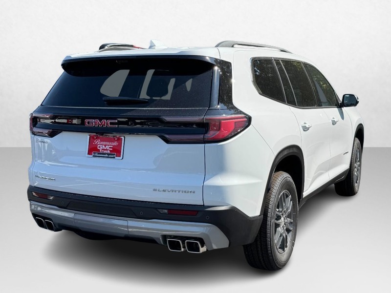 GMC Acadia Vehicle Image 03