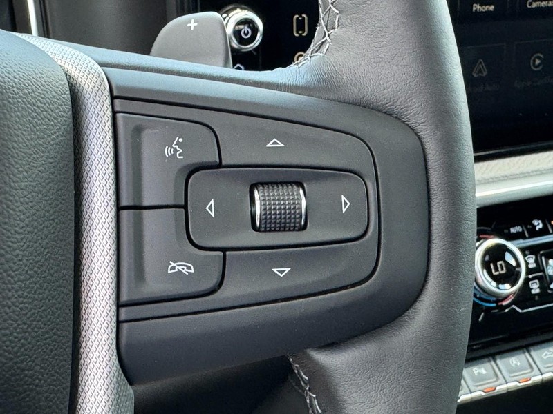 GMC Sierra 1500 Vehicle Image 12