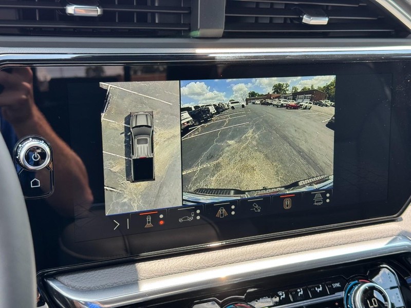 GMC Sierra 1500 Vehicle Image 16