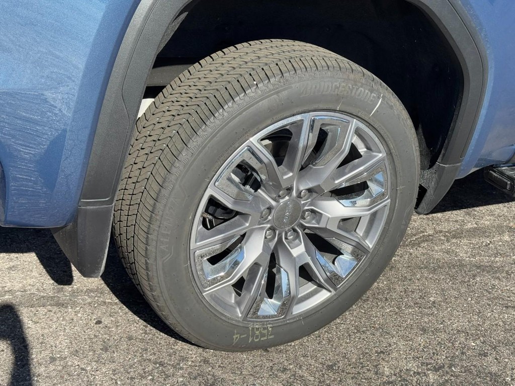 GMC Sierra 1500 Vehicle Image 04