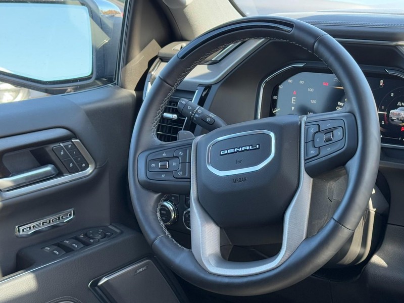 GMC Sierra 1500 Vehicle Image 08