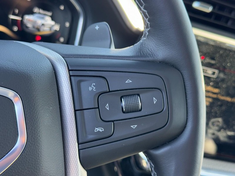 GMC Sierra 1500 Vehicle Image 14