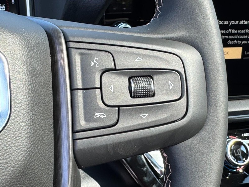 GMC Sierra 2500HD Vehicle Image 13