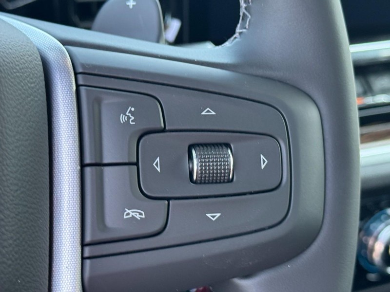 GMC Sierra 1500 Vehicle Image 11