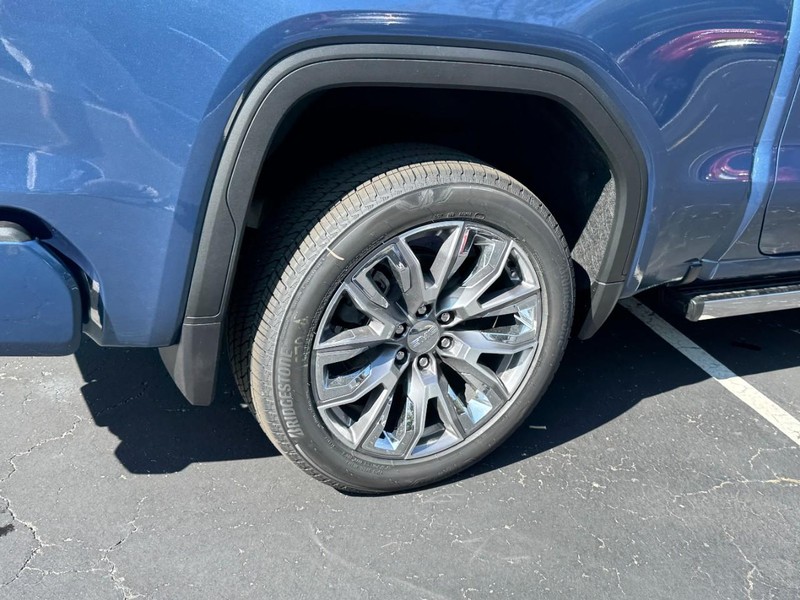 GMC Sierra 1500 Vehicle Image 04