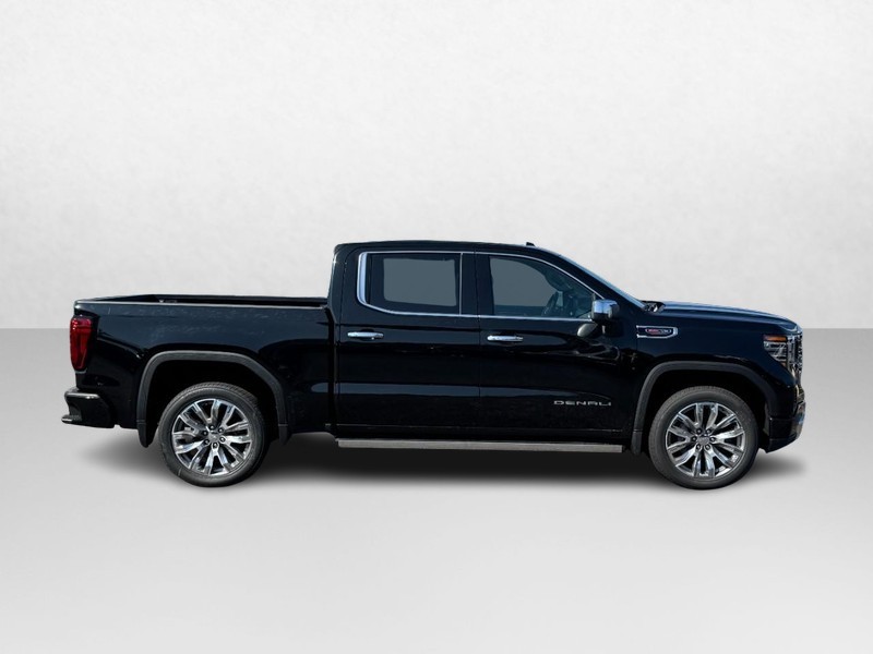 GMC Sierra 1500 Vehicle Image 02