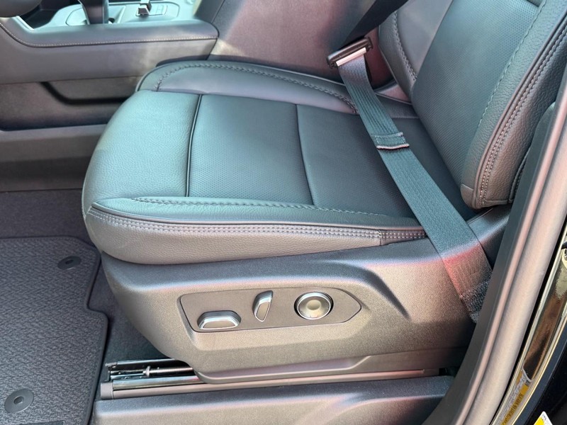 GMC Sierra 1500 Vehicle Image 17