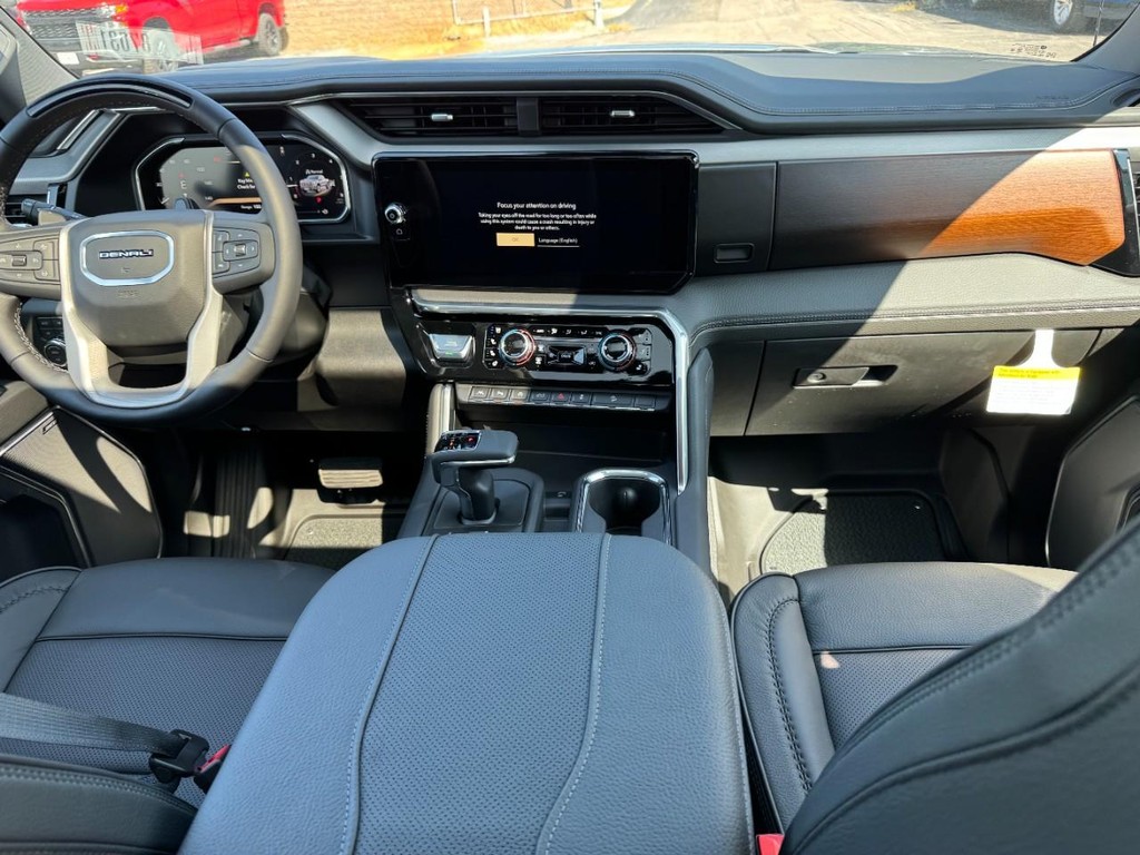 GMC Sierra 1500 Vehicle Image 06