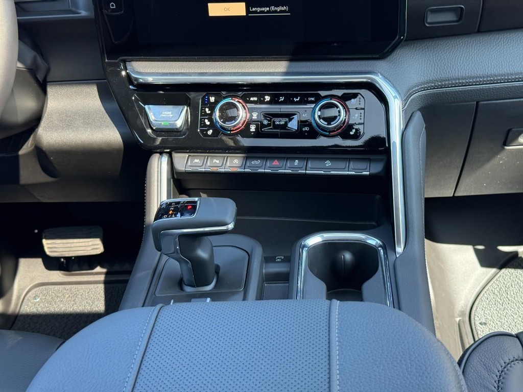 GMC Sierra 1500 Vehicle Image 09