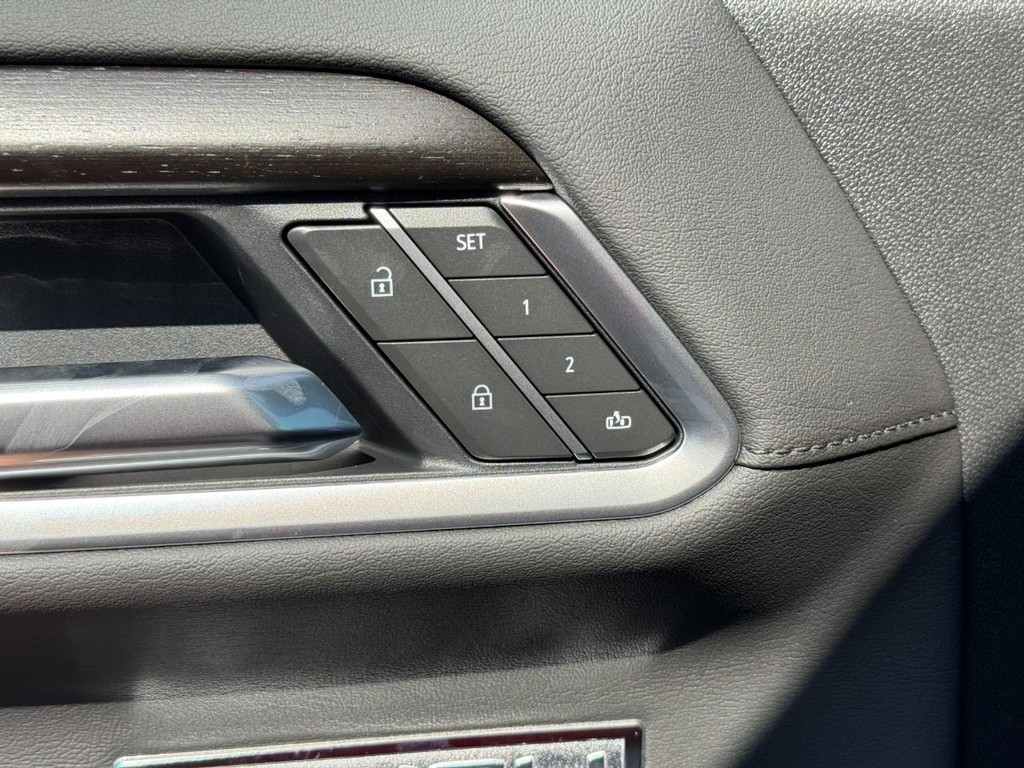 GMC Sierra 1500 Vehicle Image 10