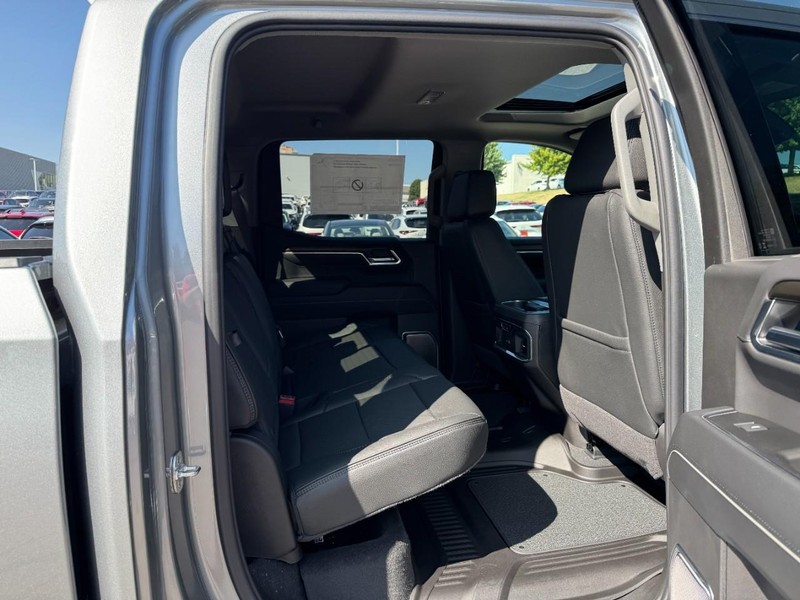 GMC Sierra 1500 Vehicle Image 05