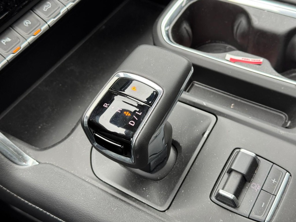 GMC Sierra 1500 Vehicle Image 13