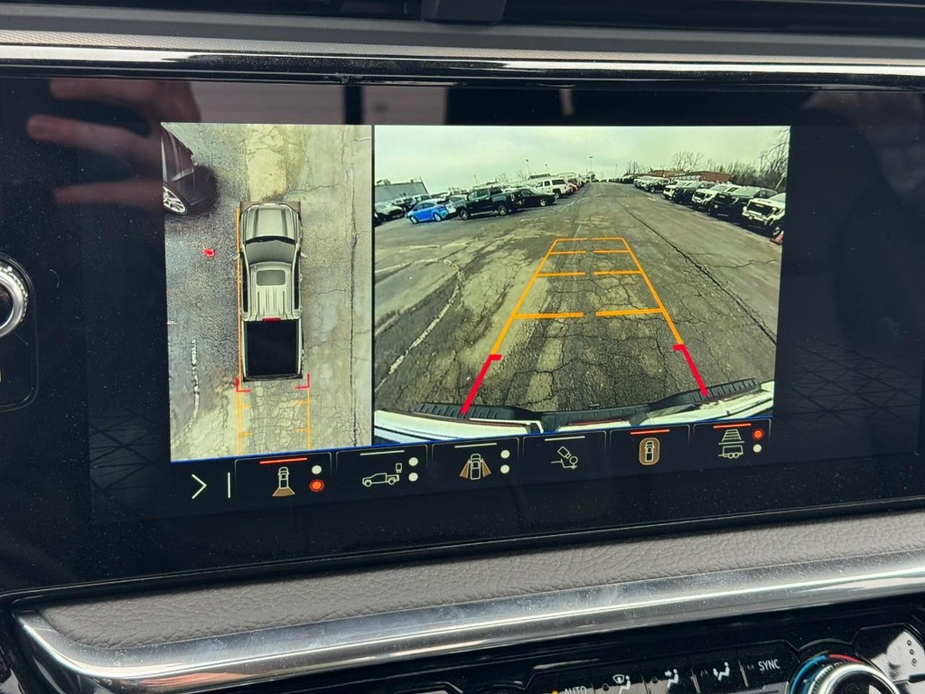 GMC Sierra 1500 Vehicle Image 16