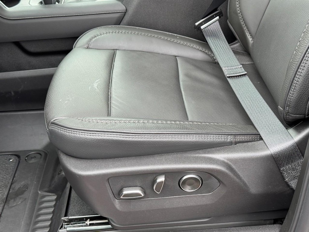 GMC Sierra 1500 Vehicle Image 17