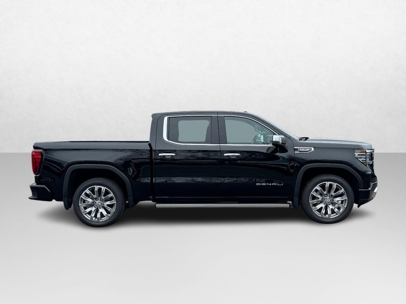 GMC Sierra 1500 Vehicle Image 02