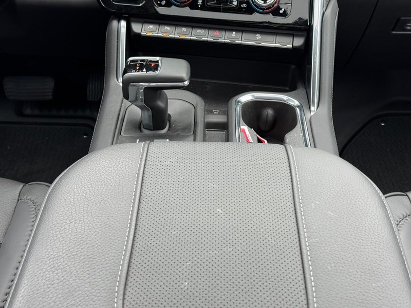 GMC Sierra 1500 Vehicle Image 09