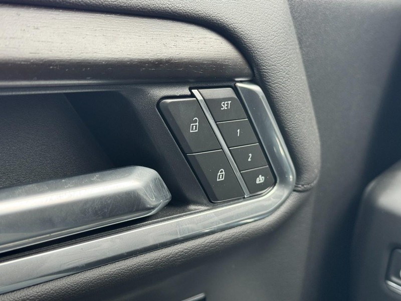 GMC Sierra 1500 Vehicle Image 10