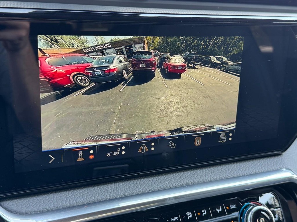 GMC Sierra 1500 Vehicle Image 15